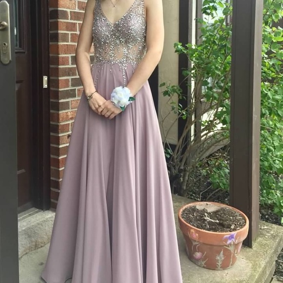 Prom dress - Picture 5 of 7